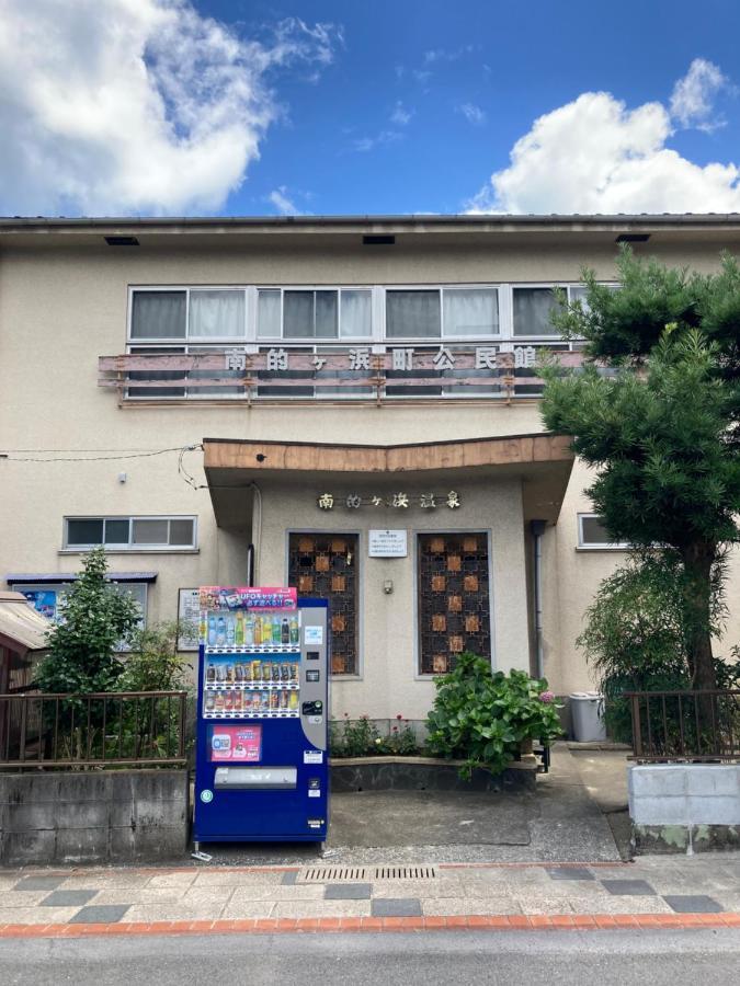J-Hoppers Beppu Guesthouse ジェイホッパーズ別府ゲストハウス Bagian luar foto
